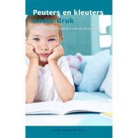 Peuters en kleuters onder druk (Paperback) - thumbnail