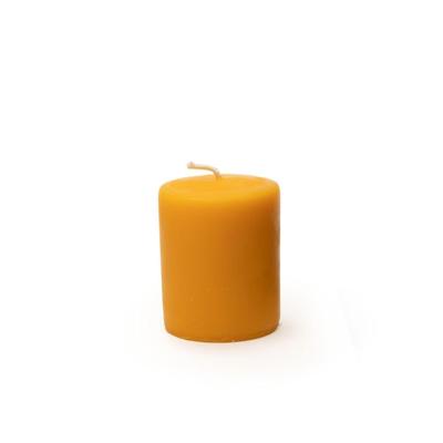 Glad afgewerkte bijenwas stompkaars Ø6.8 x 9 cm - 1 kaars