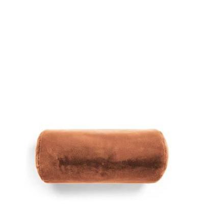 Essenza Essenza Furry roll cushion 22x50 Bright terra