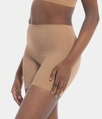 Magic corrigerende naadloze short - Invisible - Shapewear boxershort - Schijnt niet door - L - Huidkleur | Dames boxer - corrigerende corrigerende