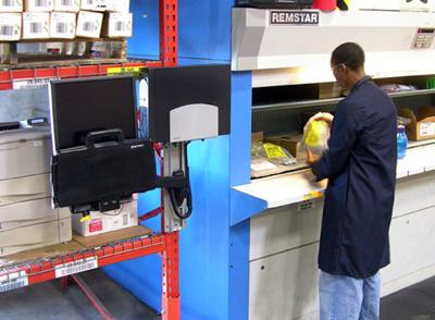 Ergotron Combo Arm 200 Series Monitor-wandbeugel 1-voudig 25,4 cm (10) - 61 cm (24) Wit Toetsenbordhouder, Kantelbaar, Zwenkbaar, Roteerbaar Ergotron Combo Arm 200 Series Monitor-wandbeugel 1-voudig 25,4 cm (10) - 61 cm (24) Wit Toetsenbordhouder, Kantelbaar, Zwenkbaar, Roteerbaar