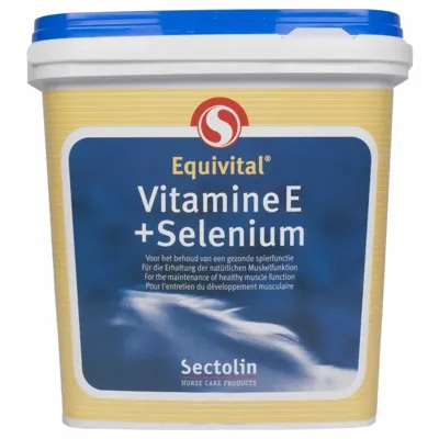 Sectolin Equitvital Vitamine E + seleen 3kg maat:3 kg Sectolin Equitvital Vitamine E + seleen 3kg maat:3 kg