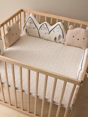 Bedbumper/boxrand met kussen HYGGE beige, bedrukt Bedbumper/boxrand met kussen HYGGE beige, bedrukt
