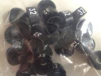 MB zwart/wit 32 voor op kledinghanger - thumbnail