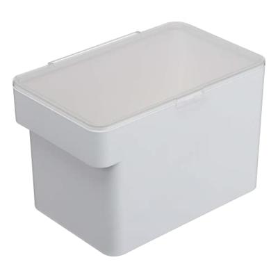 YAMAZAKI 5611 TOWER-container voor diervoeders met maatbeker 6L, droogvoer: ca. 3,5 kg, wit, ABS-hars/siliconen, minimalistisch ontwerp, 30 x 19,7 x 19,2 cm (l x b x h)