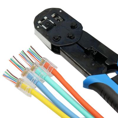 RJ45 strip-knip-krimptang voor het aanknijpen van RJ45 doorsteek stekkertjes UTP 5 en 6 kabel
