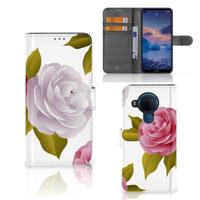 Nokia 5.4 Hoesje Roses - thumbnail