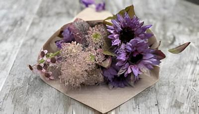 Boeket gedroogde kunstbloemen paars Buitengewoon de Boet - Buitengewoon de boet