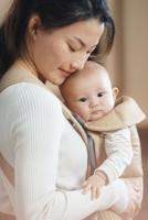 Geweven babydrager Mini BABYBJÖRN beige - thumbnail