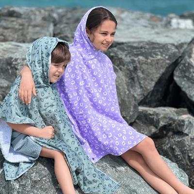Swim Essentials Strandponcho Groen Panterprint 65 x 65 cm