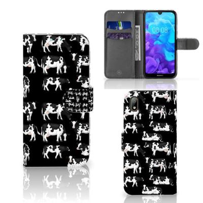 Huawei Y5 (2019) | Telefoonhoesje | Met pasjeshouder | Koetjes Huawei Y5 (2019) | Telefoonhoesje | Met pasjeshouder | Koetjes