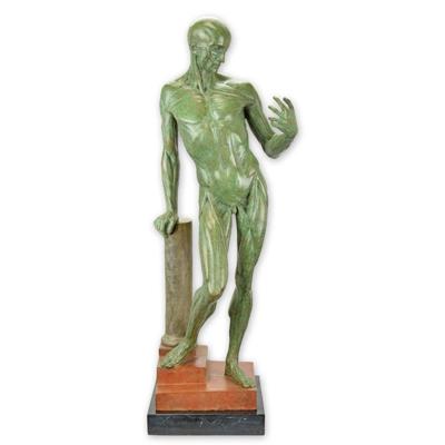 Bronzen anatomische studie van een gevild mannetje