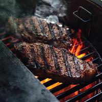 Half Moon Cast Iron Cooking Grate -Classic Joe BBQ Kamado Joe - Kamado joe - thumbnail