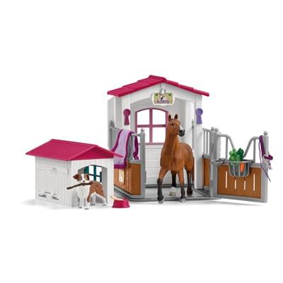 Doos met Hannoveraanse merrie en Australische herder, paardenbeeldje en accessoires, SCHLEICH 72218 Horse Club, 5 jaar
