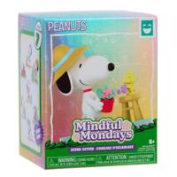 Happy Haul Peanuts Snoopy 'Mindful Mondays' blind box - thumbnail