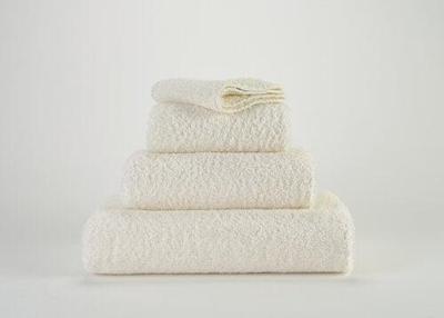 Abyss & Habidecor Abyss & Habidecor Super Pile Badlaken 105x180 103 ivory