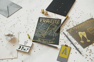 Stabilo pen 68 metallic metalen doos viltstiften, 8st. Stabilo pen 68 metallic metalen doos viltstiften, 8st.