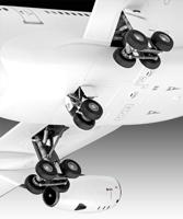 Revell 1/144 Airbus A340-300 "Lufthansa" New Livery - thumbnail