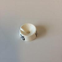 MB wit/zwart 15 voor op kledinghanger - thumbnail