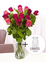 Valentijnsboeket - 12 rode rozen EverRed - Incl. prosecco 0,2l - thumbnail