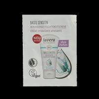 Lavera Sample basis sensitive moisturizing cream bio 100 Stuks - thumbnail