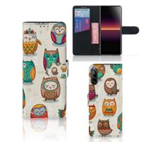 Sony Xperia L4 | Telefoonhoesje | Met pasjeshouder | Vrolijke Uilen - thumbnail