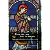 Door het vuur voor de armen (Paperback) - thumbnail