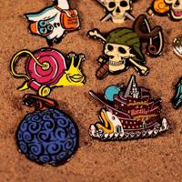 One Piece World Pin Badge Display Mystery Pin Badge (12) - thumbnail