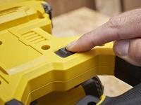 Stanley FATMAX SFMCS701M1 V20 18V Accu Afkortzaag | 190mm | 1x4.0Ah Accu - SFMCS701M1-QW - thumbnail