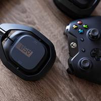 ASTRO Gaming A50 Wireless headset + Basis Station gaming headset - thumbnail