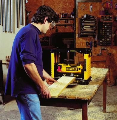 DeWALT DW733 Vandiktebank - thumbnail