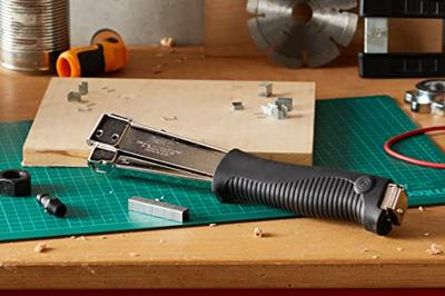 Rapid Hamertacker R11 voor nieten van 6-10mm voor in de bouw