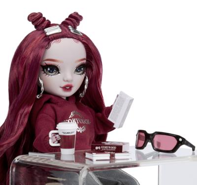 Rainbow High Shadow High S3 pop Scarlet Rose