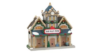 Lemax grand valley station verlicht kersthuisje Caddington Village 2020