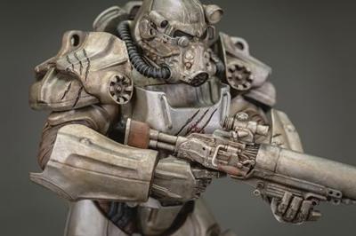 Fallout PVC Statue - Maximus Fallout PVC Statue - Maximus