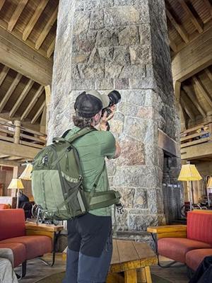 Think Tank BackLight 36L Montane Green