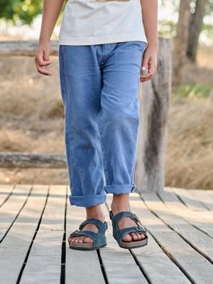 Lichte medium jongensbroek blauw Lichte medium jongensbroek blauw