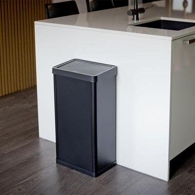 QLT Push Prullenbak met Drukdeksel - 50 Liter - Zwart