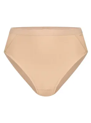 Corrigerend high leg slip - Basics shape - Hoog opgesneden shapewear slip