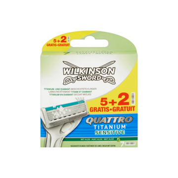 Wilkinson Quattro titanium sensitive mesjes 5+2 7 Stuks