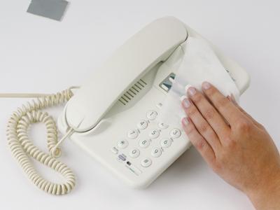 Q-CONNECT reinigingsdoekjes voor telefoon, multifunctioneel gebruik, pak van 100 doekjes