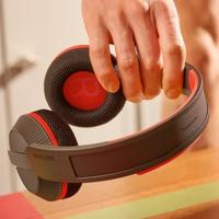 Philips TAA6219BK 6000-serie Over Ear zelfopladende Bluetooth-koptelefoon voor sport op zonne-energie, batterijreserve van 80 uur, ideaal voor fitness, hardlopen en andere sporten - Zwart en Rood - thumbnail