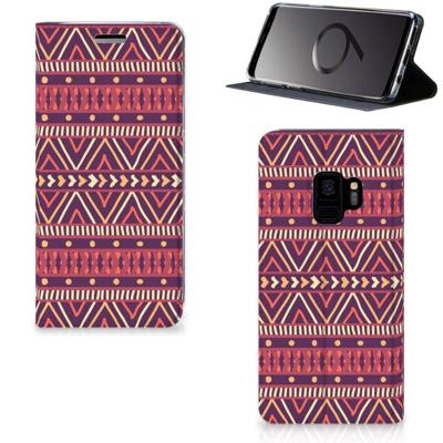Samsung Galaxy S9 | Hoesje met Magneet | Aztec Paars Samsung Galaxy S9 | Hoesje met Magneet | Aztec Paars