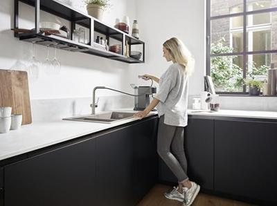 Hansgrohe Talis M54 ééngreeps keukenmengkraan 270 met uittrekbare uitloop en sBox, rvs look Hansgrohe Talis M54 ééngreeps keukenmengkraan 270 met uittrekbare uitloop en sBox, rvs look