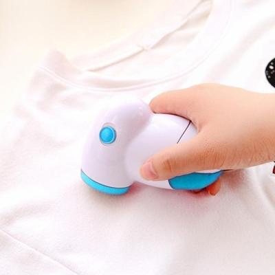 2 stuks draagbare elektrische kleding Lint remover pluche bal trui remover (blauw)