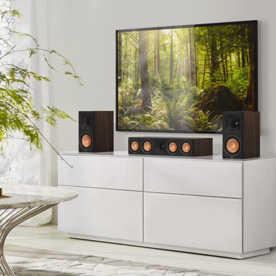 Klipsch: RP-600M II Boekenplank Speakers - 2 stuks - Walnoot Klipsch: RP-600M II Boekenplank Speakers - 2 stuks - Walnoot