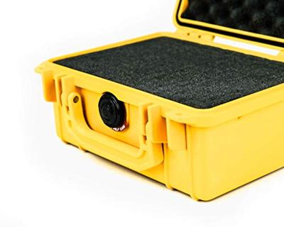 Peli 1150 Stootbestendige Camera Koffer, Ip67 Waterdicht, Capaciteit3L, Gemaakt In De Vs, Met Aanpasbaar Plukschuim, Kleur: Geel