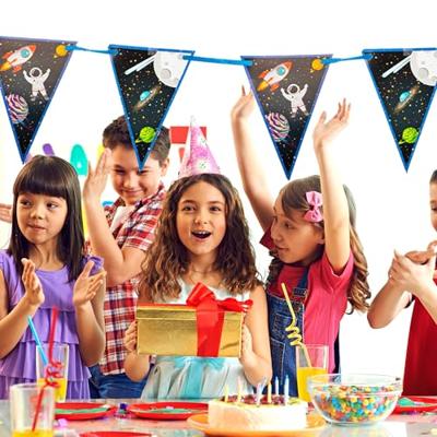 Globos Papieren vlaggenlijn fsc raket ruimte, 3mtr. Globos Papieren vlaggenlijn fsc raket ruimte, 3mtr.