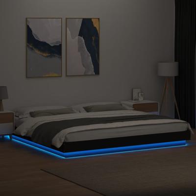 Bedframe met LED-verlichting bewerkt hout zwart 200x200 cm