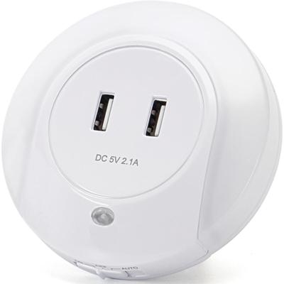 USB Oplaadbare Nachtlamp met Sensor - 0.4W Warm Wit - Mat Witte Stekkerlamp